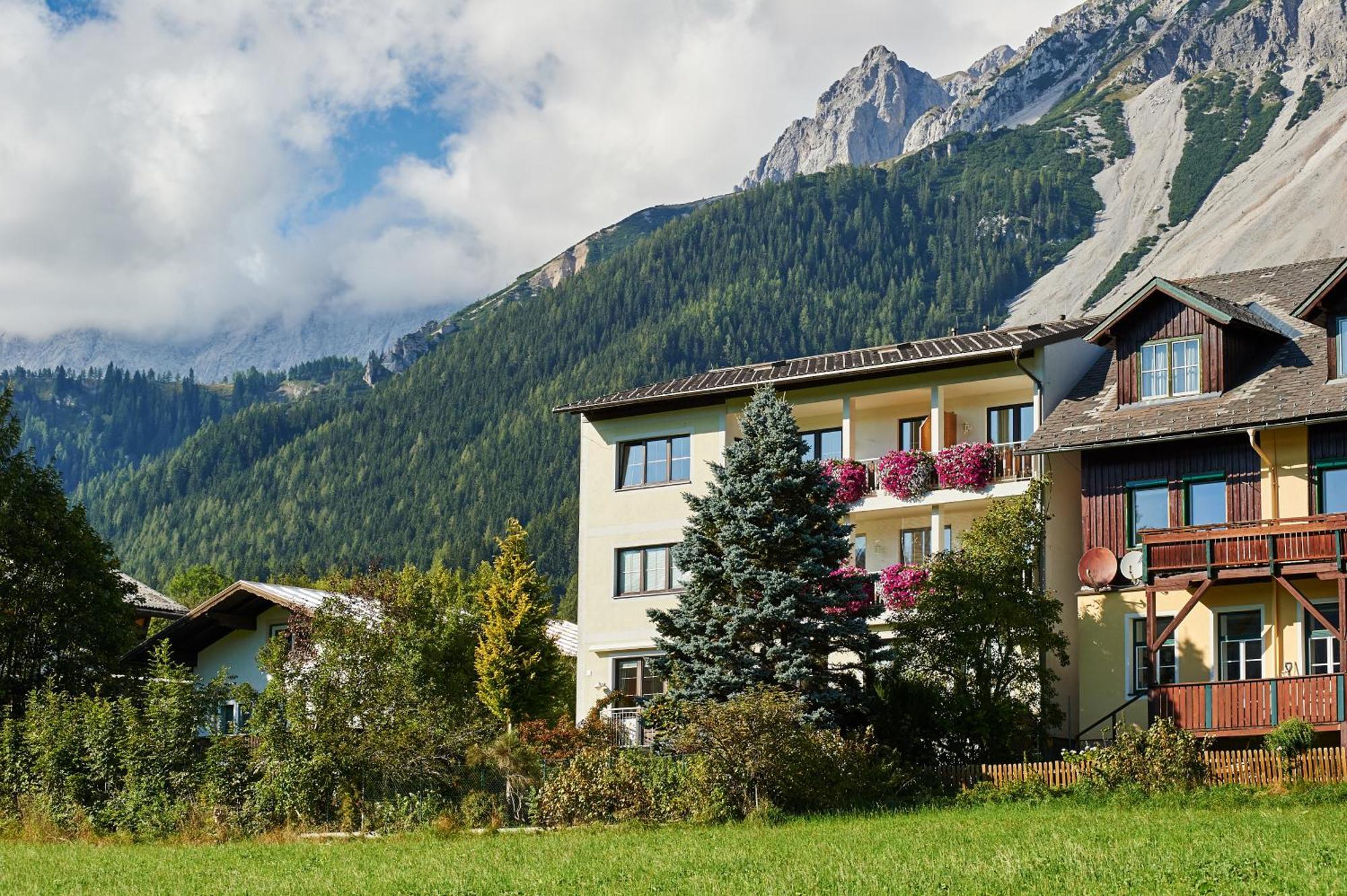 Gaestehaus Herma Ramsau am Dachstein Eksteriør bilde